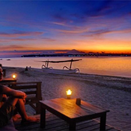 Matahari Bungalow 3 Otel Gili Air Dış mekan fotoğraf