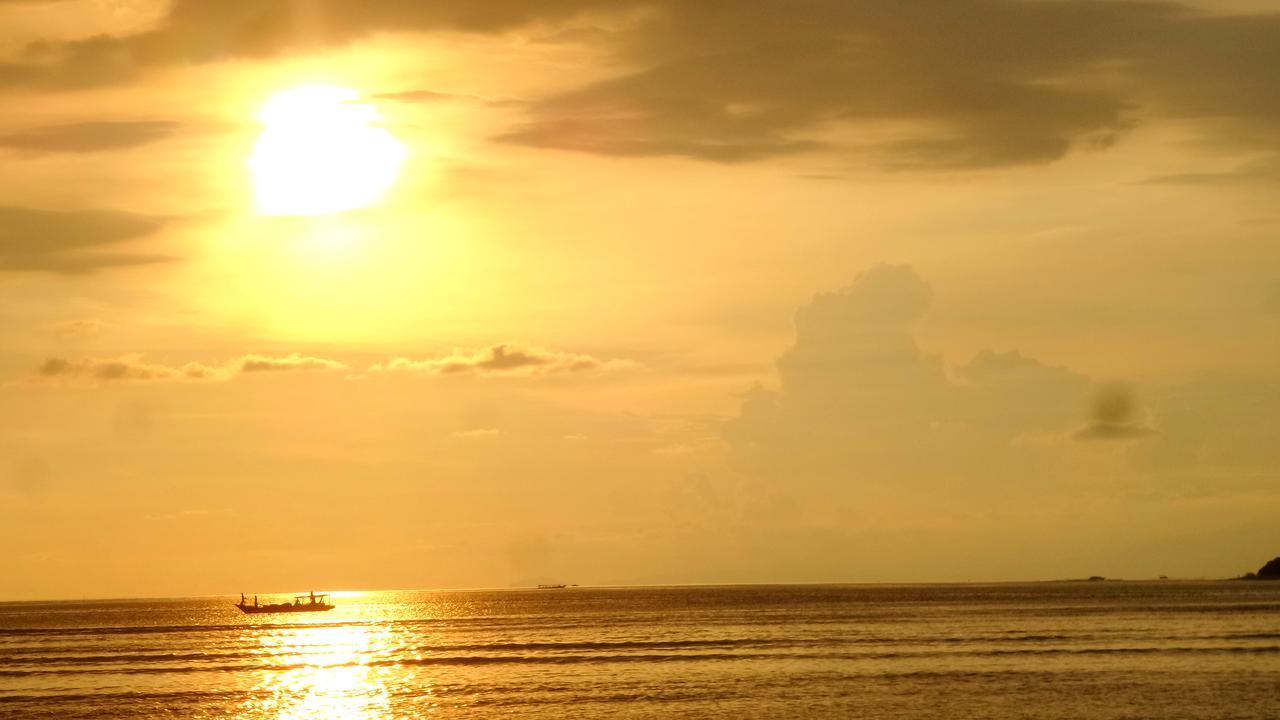 Matahari Bungalow 3 Otel Gili Air Dış mekan fotoğraf